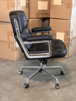 Eames ES104 bureaustoel in zwart leer, Zwart / Chroom